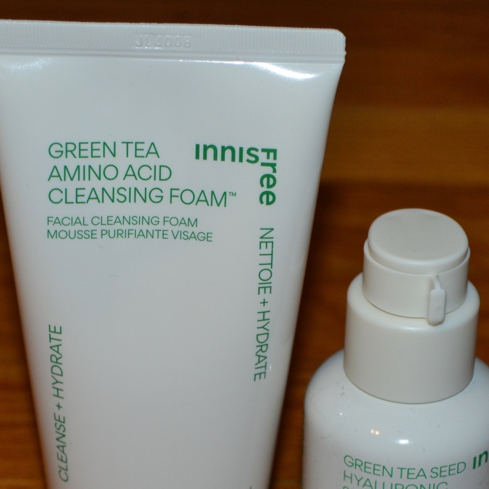 InnissFree Green Tea and Amino Acid foaming face wash and hyaluronic serum - NEW - Picture 3 of 12